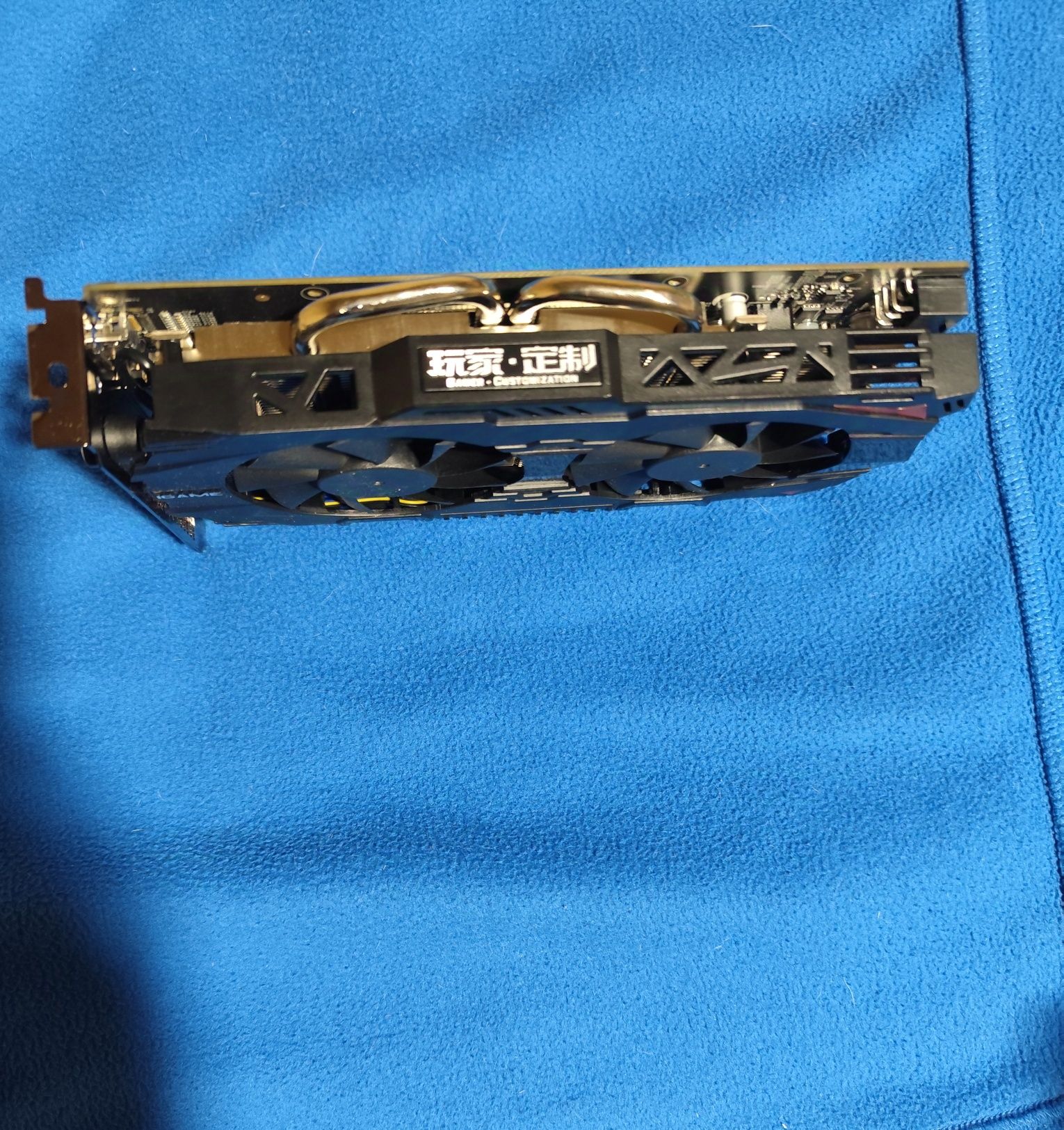 Vând placa video GTX 750 TI