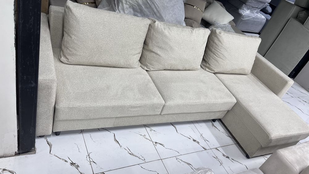 Угловой диван