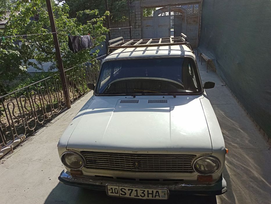 Vaz 21011  sotiladii