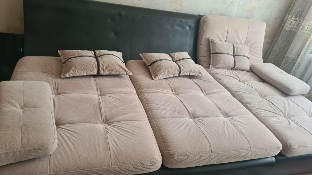 Продам угловой диван