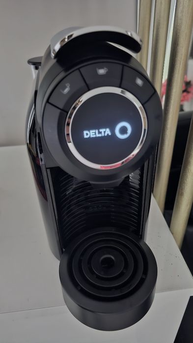 Aparat de cafea cu capsule, Delta Q, 1200W, 1.1L, Negru