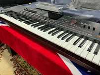 Vând Korg PA 4X oriental