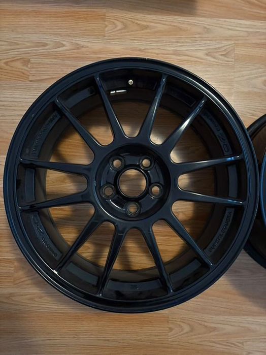 OZ Ultraleggera 17” 5x100 ET35 8J – 2 броя