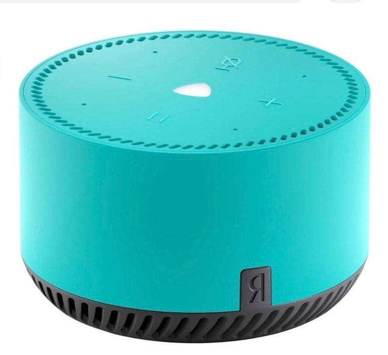 Яндекс станция в хорошем состояние имеется зарядка и коробка