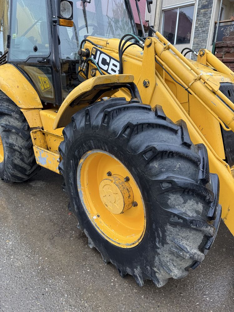 Buldoexcavator Jcb 4CX