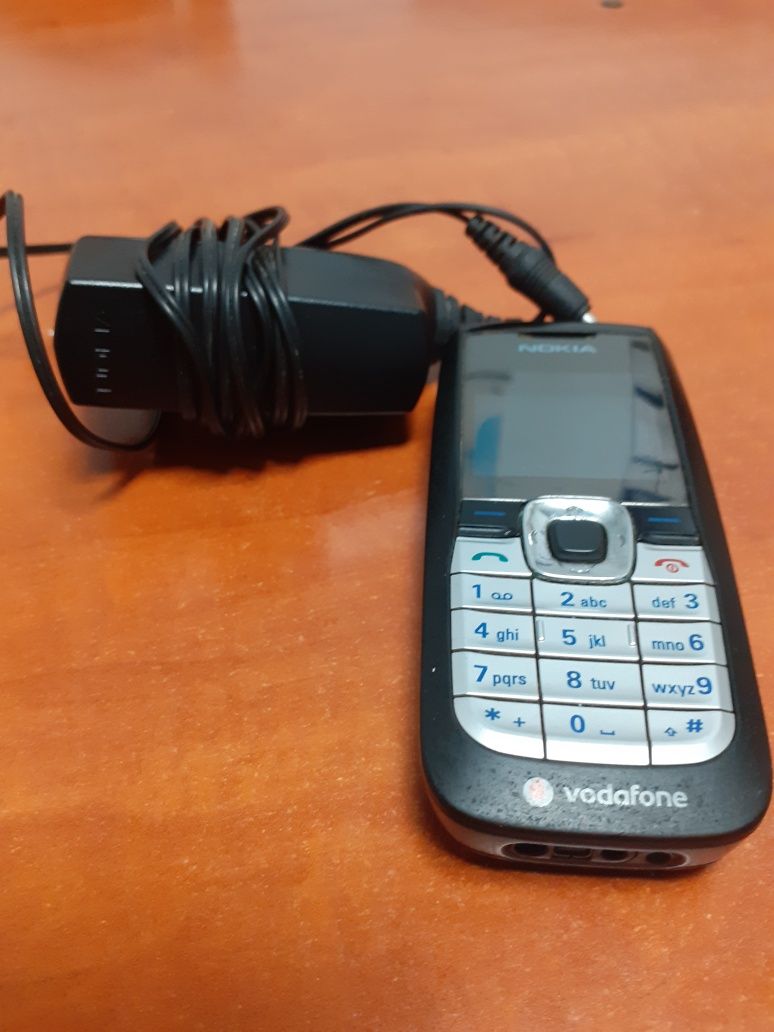 Телефони с бутони  Fр-1.  Nokia.