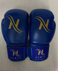 Боксерская перчатка Namys