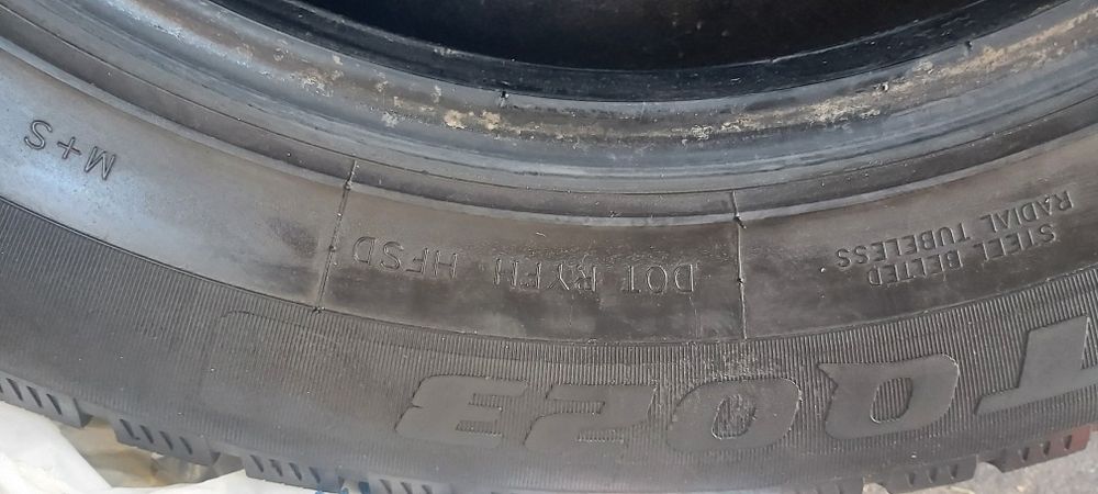 Vand 4 anvelope  de  iarna m+s 225/65/17