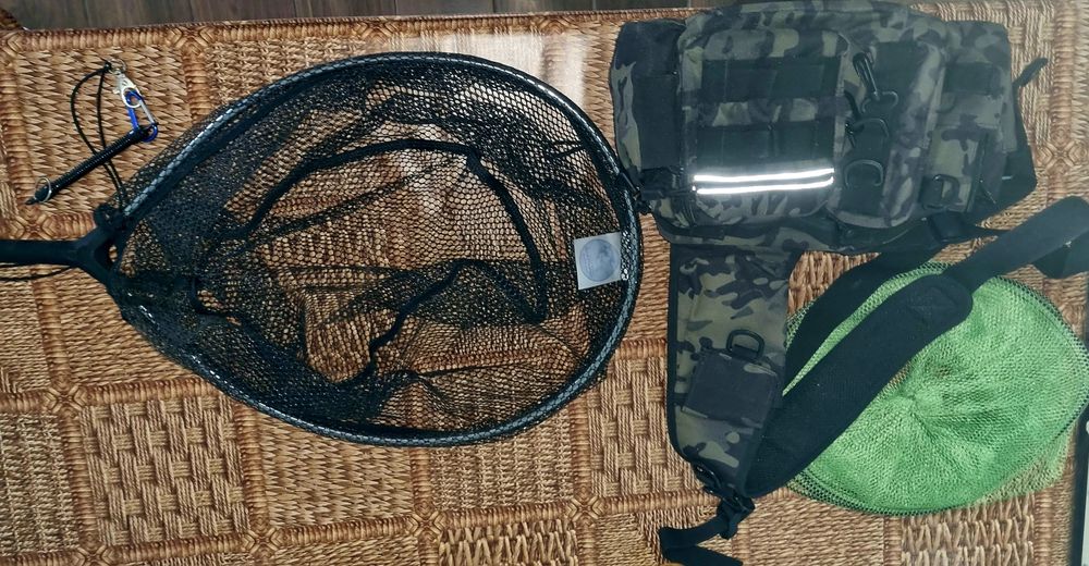 Se vinde pachet de Undite si Accesorii pentru  pescuit la Spinning