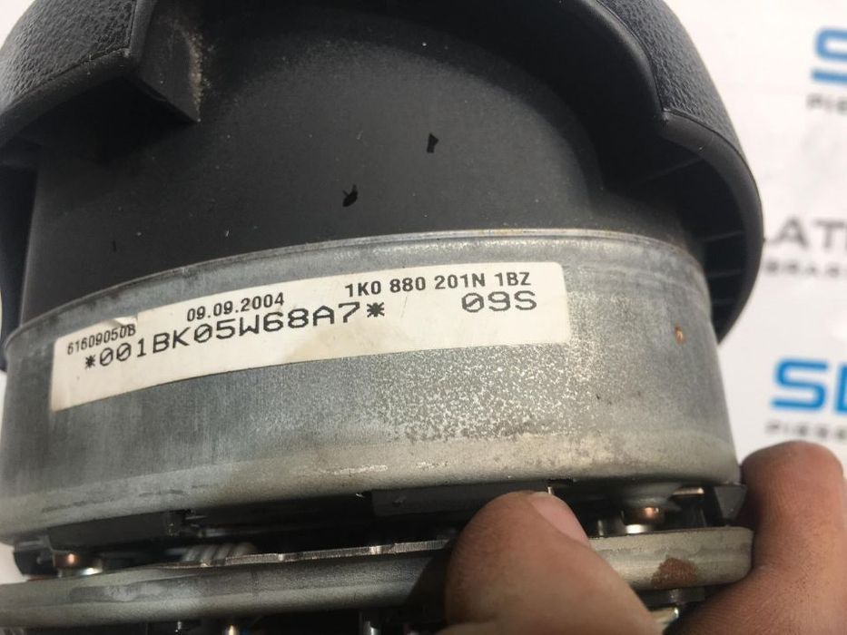Airbag Volan VW Golf 5 2003 - 2009 COD : 1K0 880 201 N / 1K0880201N