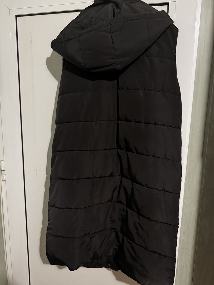 Дълъг елек Stradivarius