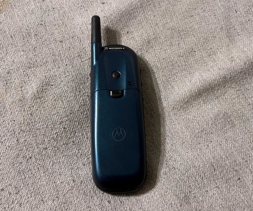 Telefon Motorola Timeport triband functional, colectie fara incarcator