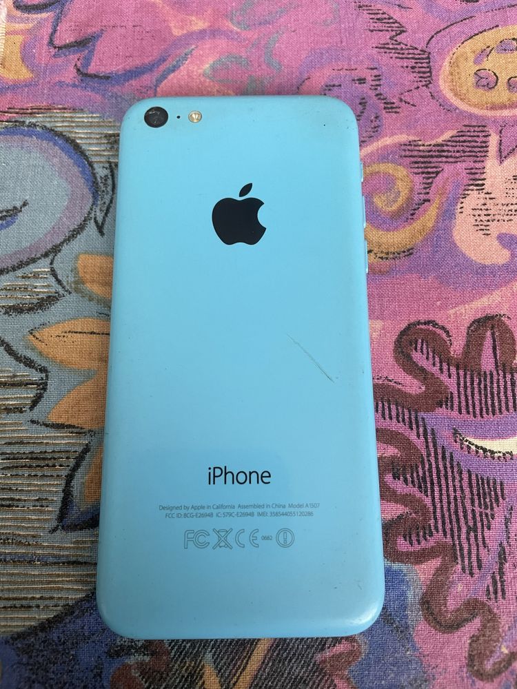 Iphone 5 c i iphone 4 за части