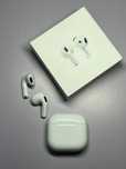 AirPods 4 / CT 15637