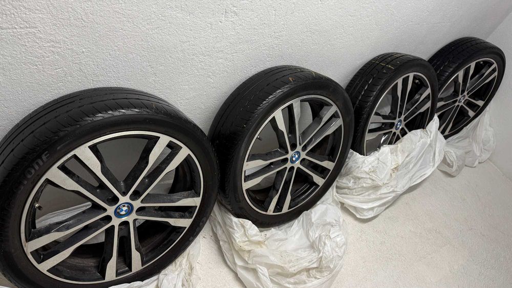 Продавам джанти 20" с гуми за bmw i3