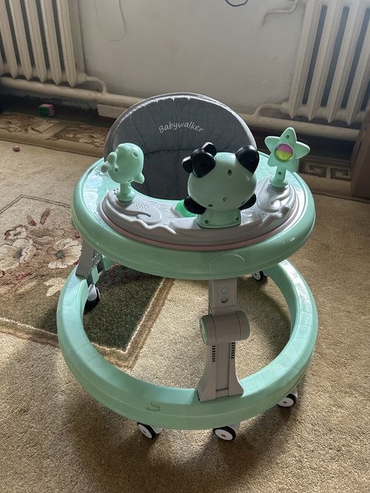 Продам ходунки детские