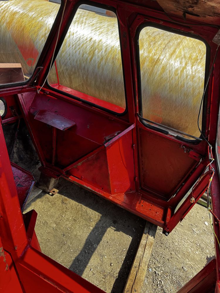 Cabina conica tractor U 650
