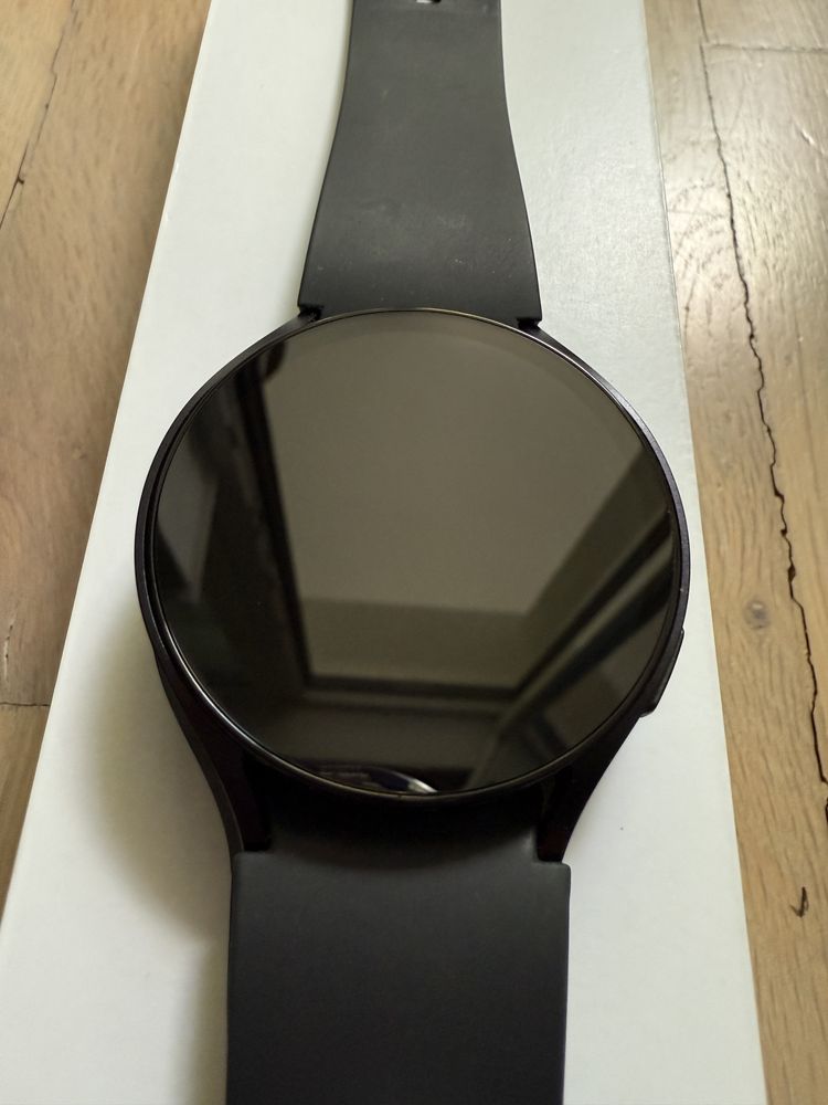 Samsung Watch 6 44 mm, с гаранция