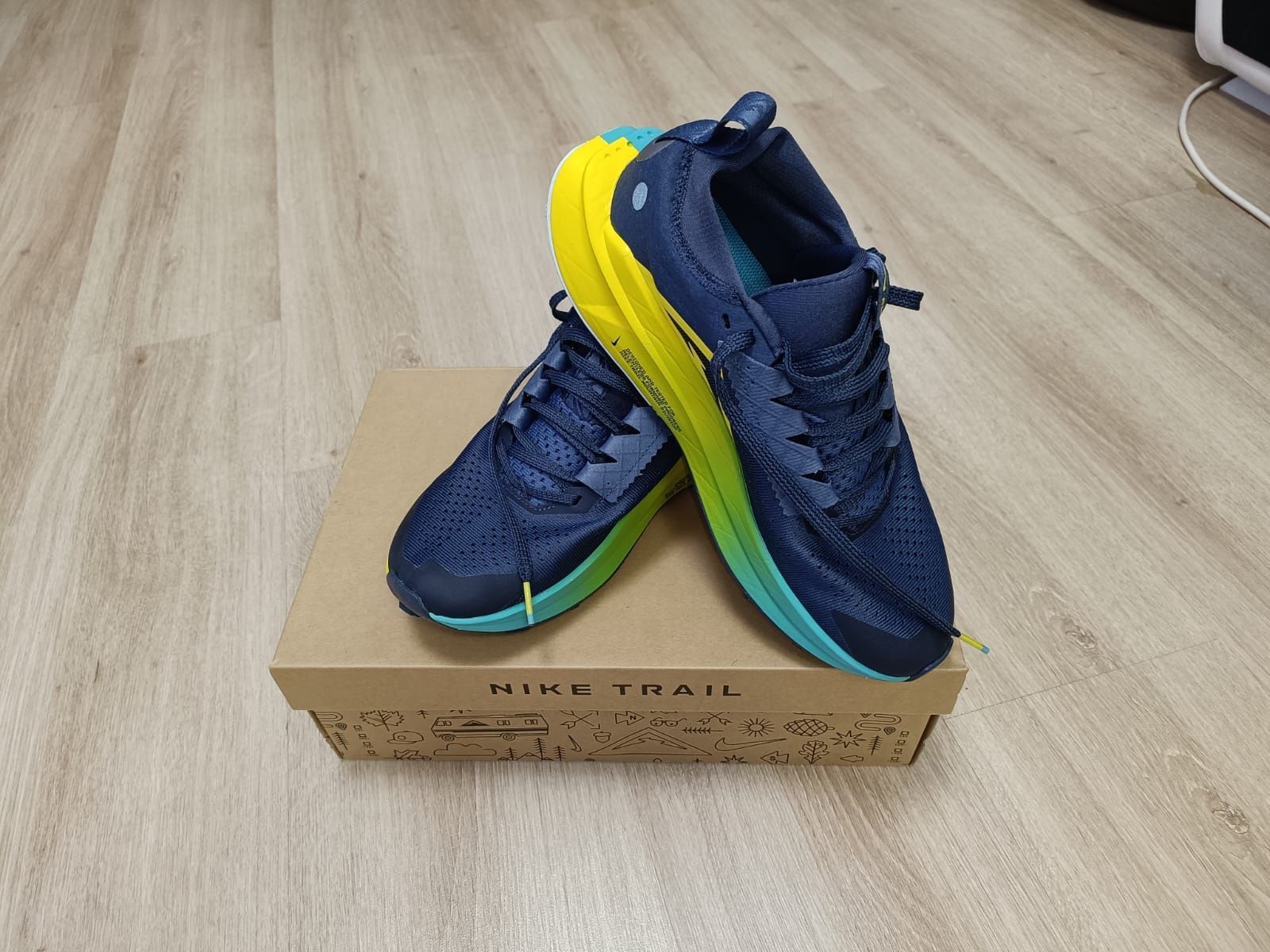 Vând Adidași Nike Zegama TRAIL 2 IMPECABILI