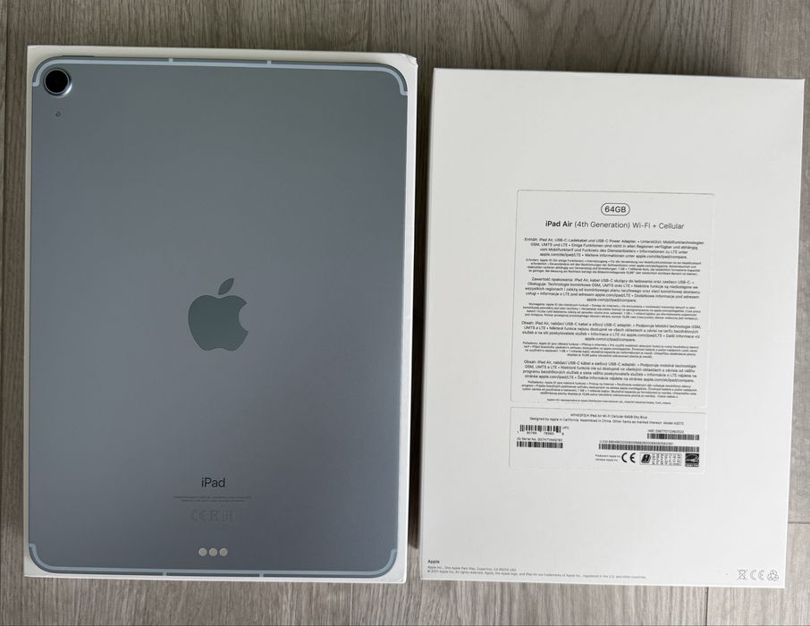 iPad Air 4, 4th Gen, Wi-Fi + Cellular, 64 GB, Sky Blue