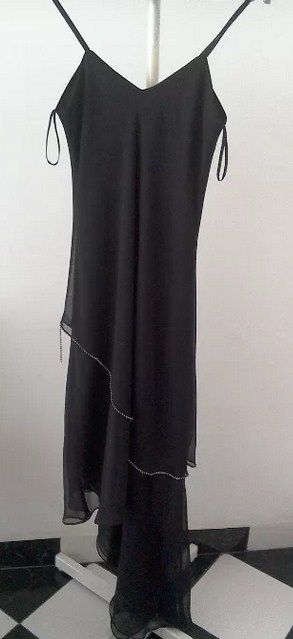Rochie de seară, neagră din triplu voal