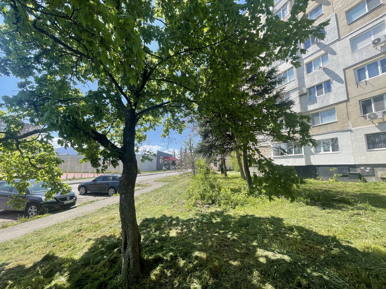 Продава се Двустаен апартамент в София, 7-ми 11-ти километър - 44 кв.м за 2382 €/кв.м - Снимка #1
