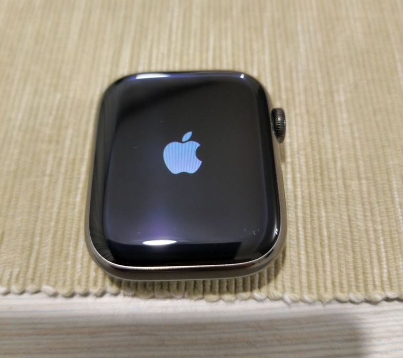 Apple watch seria 7, complet impecabil