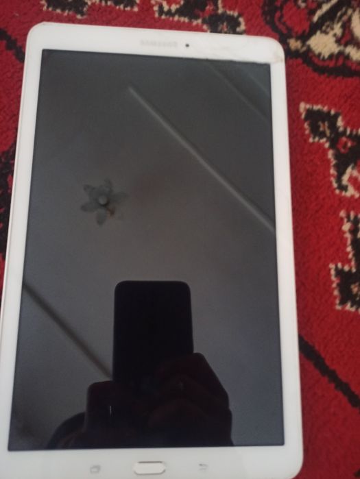 Galaxy tabe планшет