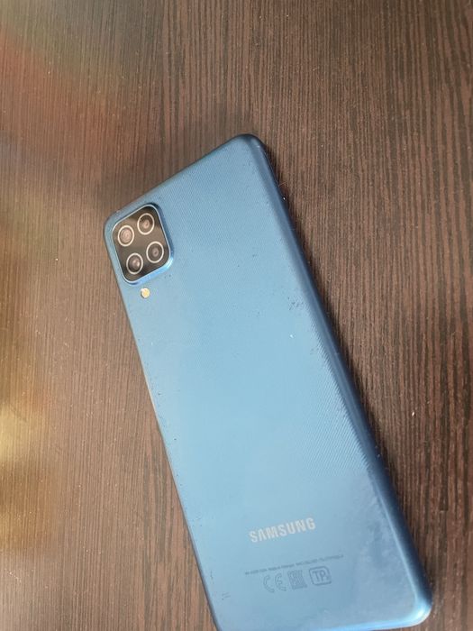 телефон Samsung Galaxy a12