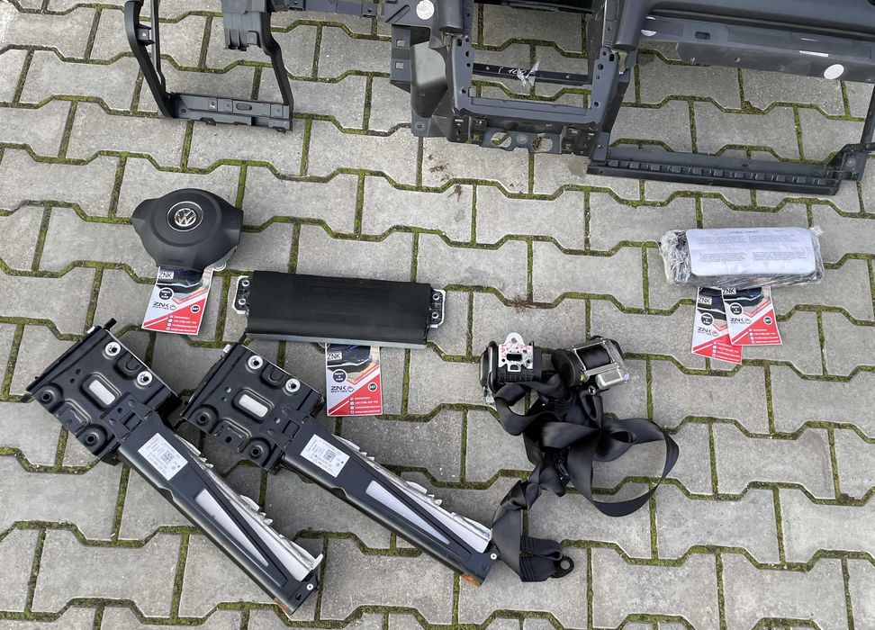 VW Golf 6 cabrio EOS - plansa bord - kit airbag - centuri de siguranta