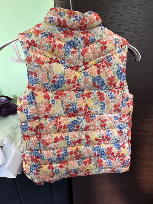 Vesta fete Zara 8-9 ani