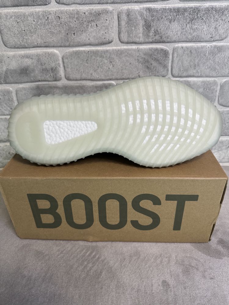 36-45 Yeezy 350 v2 Blue Tint