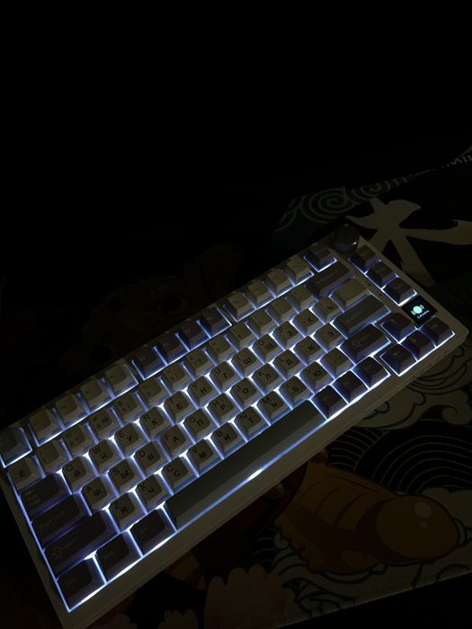 Продам клавиатуру ajazz ak820 pro