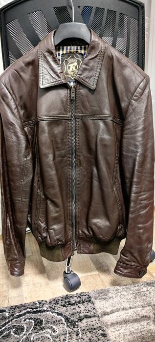 Geaca piele maro