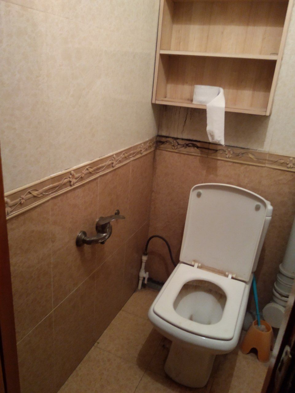 Сдаеться на метро Хамза, 3 ком квартира