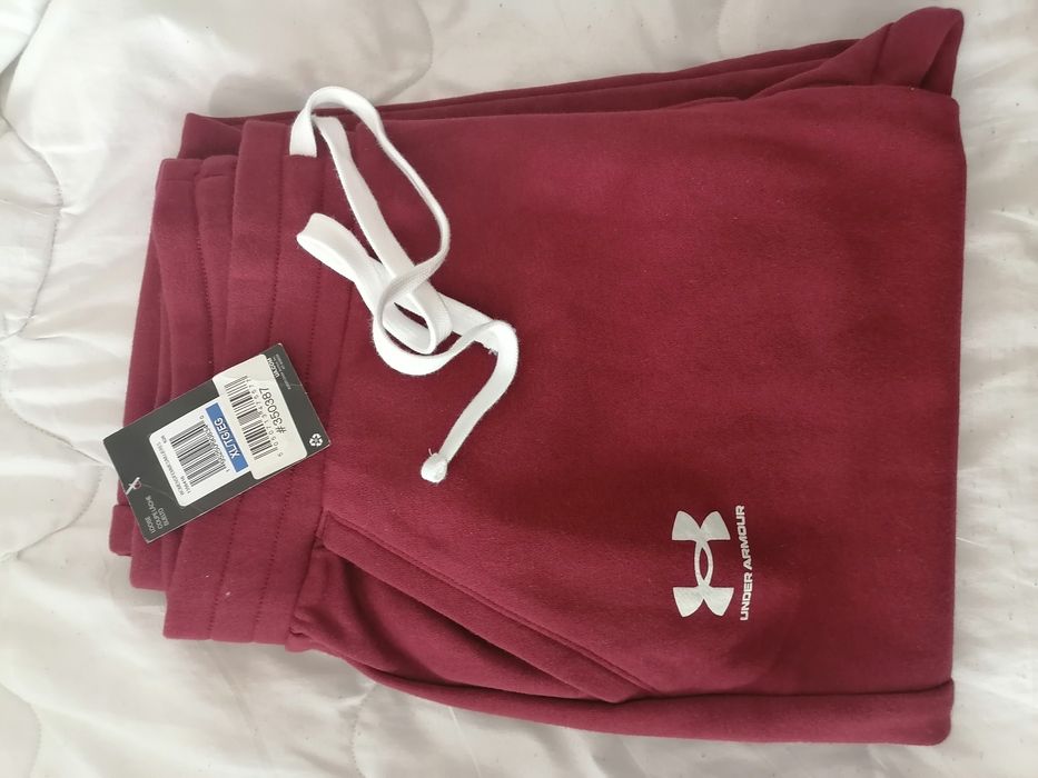 UNDER ARMOUR оригинален анцуг