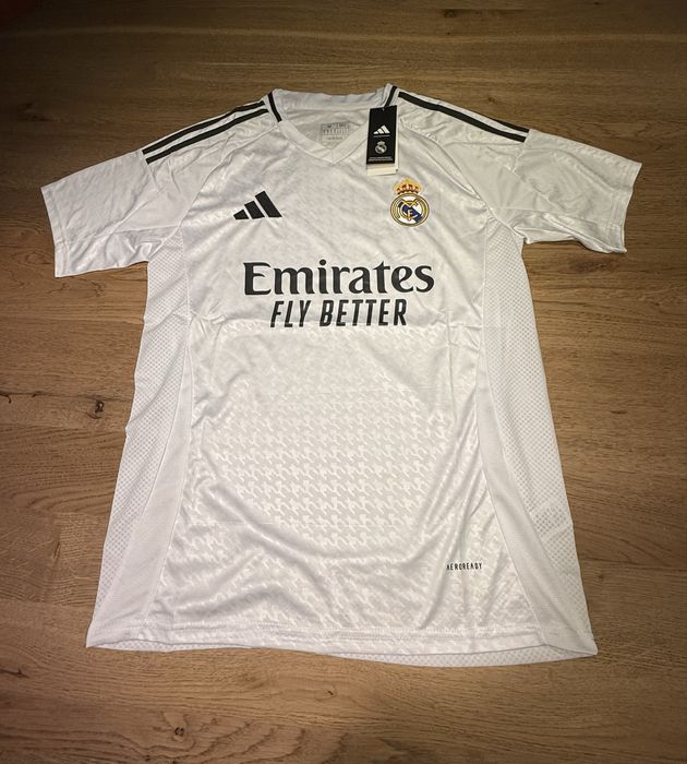Tricou Real Madrid, Home Kit