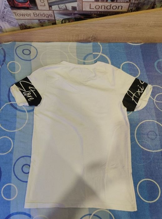 Къса Мъжка Тениска