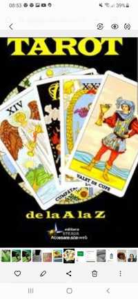 Ghicesc in cărți de tarot, cafea doamnă cu abilități deosebite