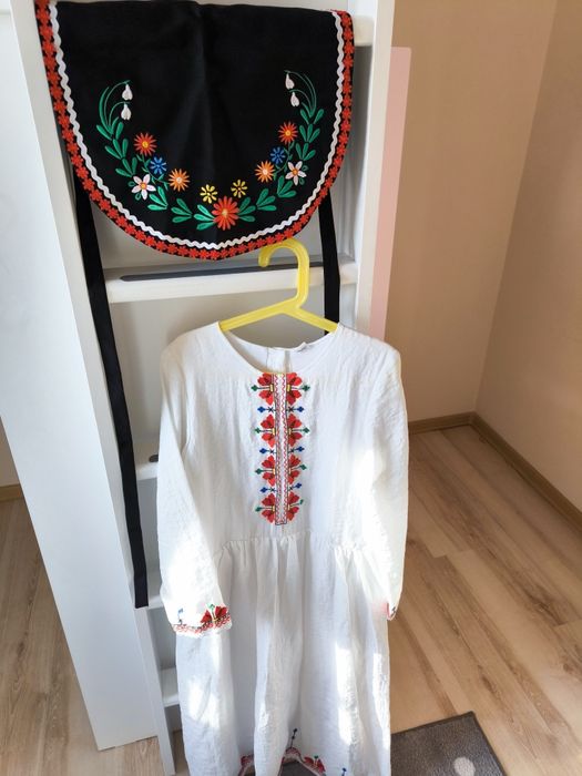 Българска народна риза/ рокля + престилка