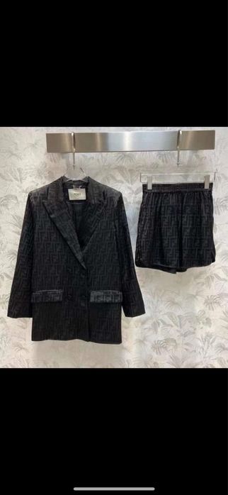 Наличен Дамски комплект