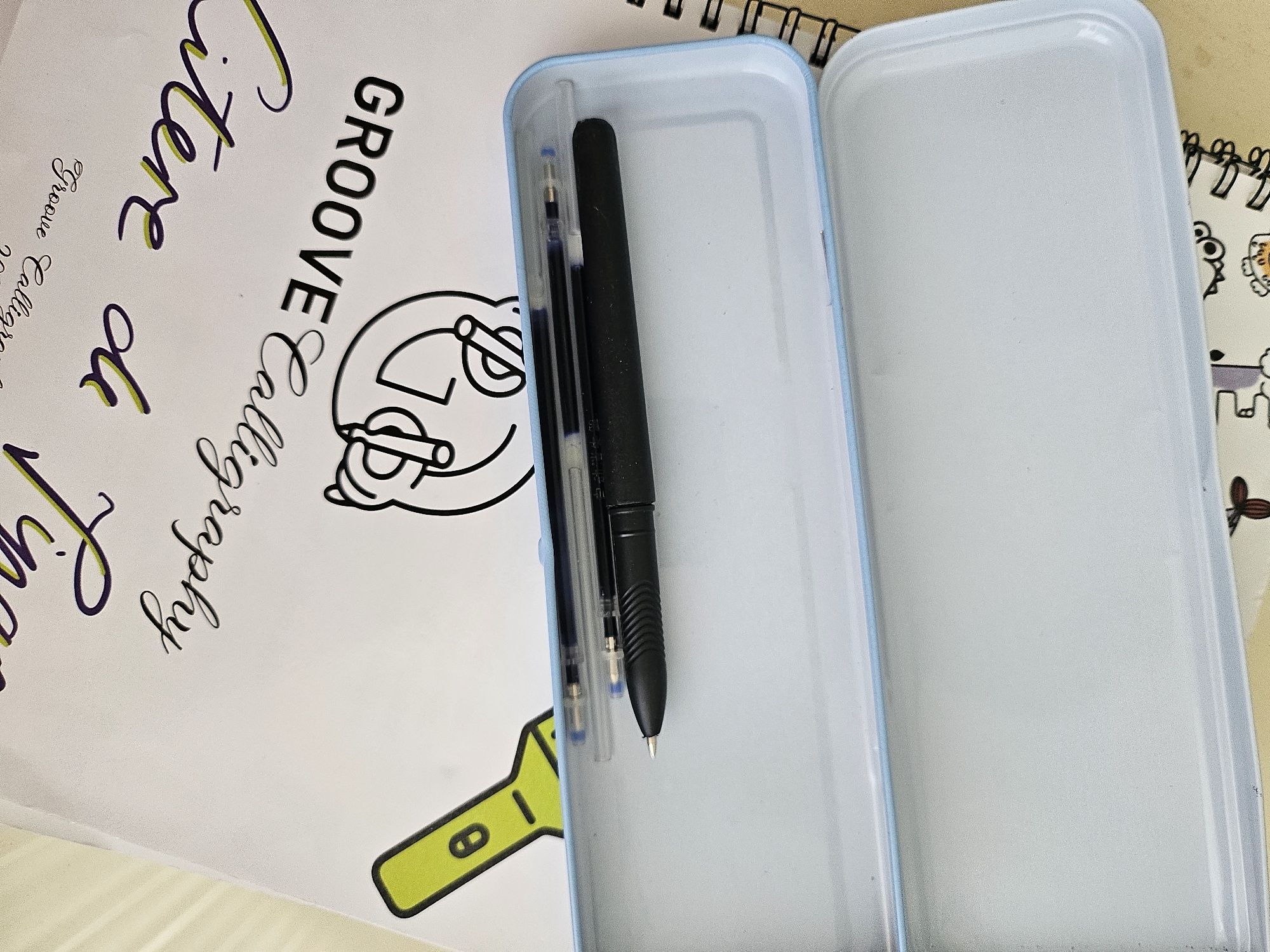 x Groove Calligraphy - Vreau sa Scriu