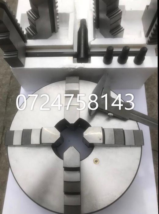 Universal strung 250mm cu 4 bacuri( are și 4 bacuri întoarse)