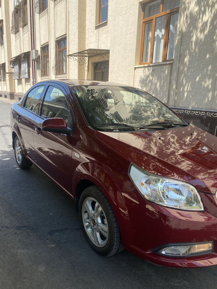 Nexia 3 AVT 3 poz sotiladi