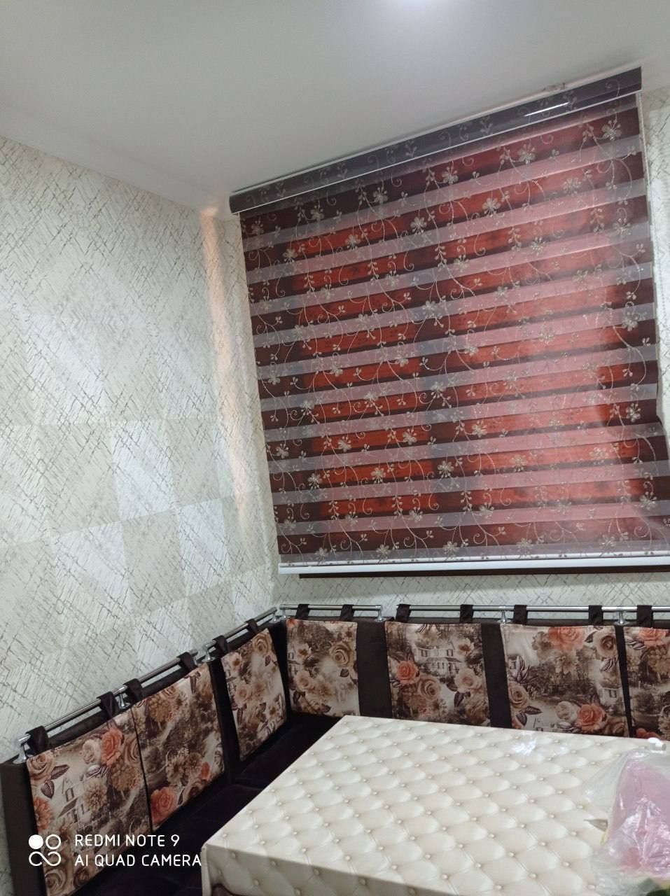 Chirchiq sentrda  77-seriya  dom  2/2/4  63m²
