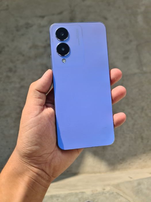 Vivo 17s sotiladi 128/6Gb