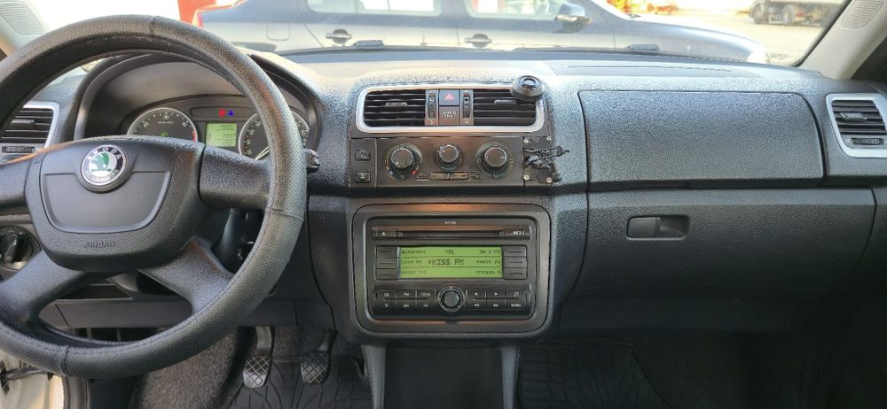 Skoda fabia 2 -2010