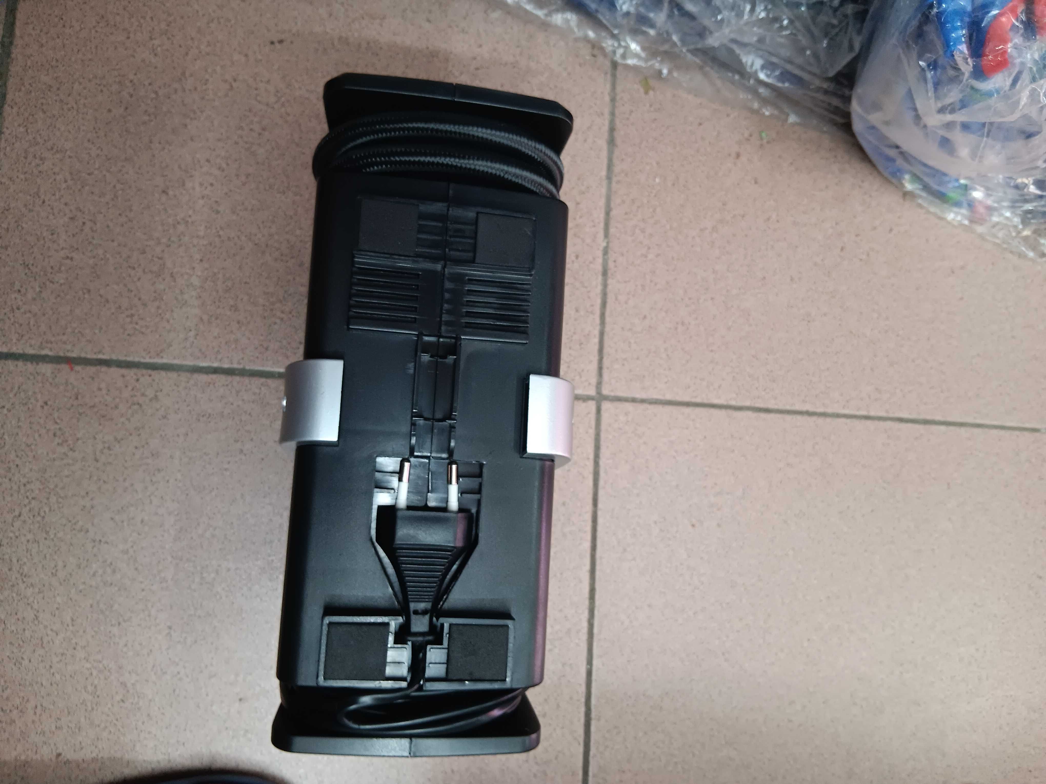 Електрическа помпа,работи на220w,и на 12w.