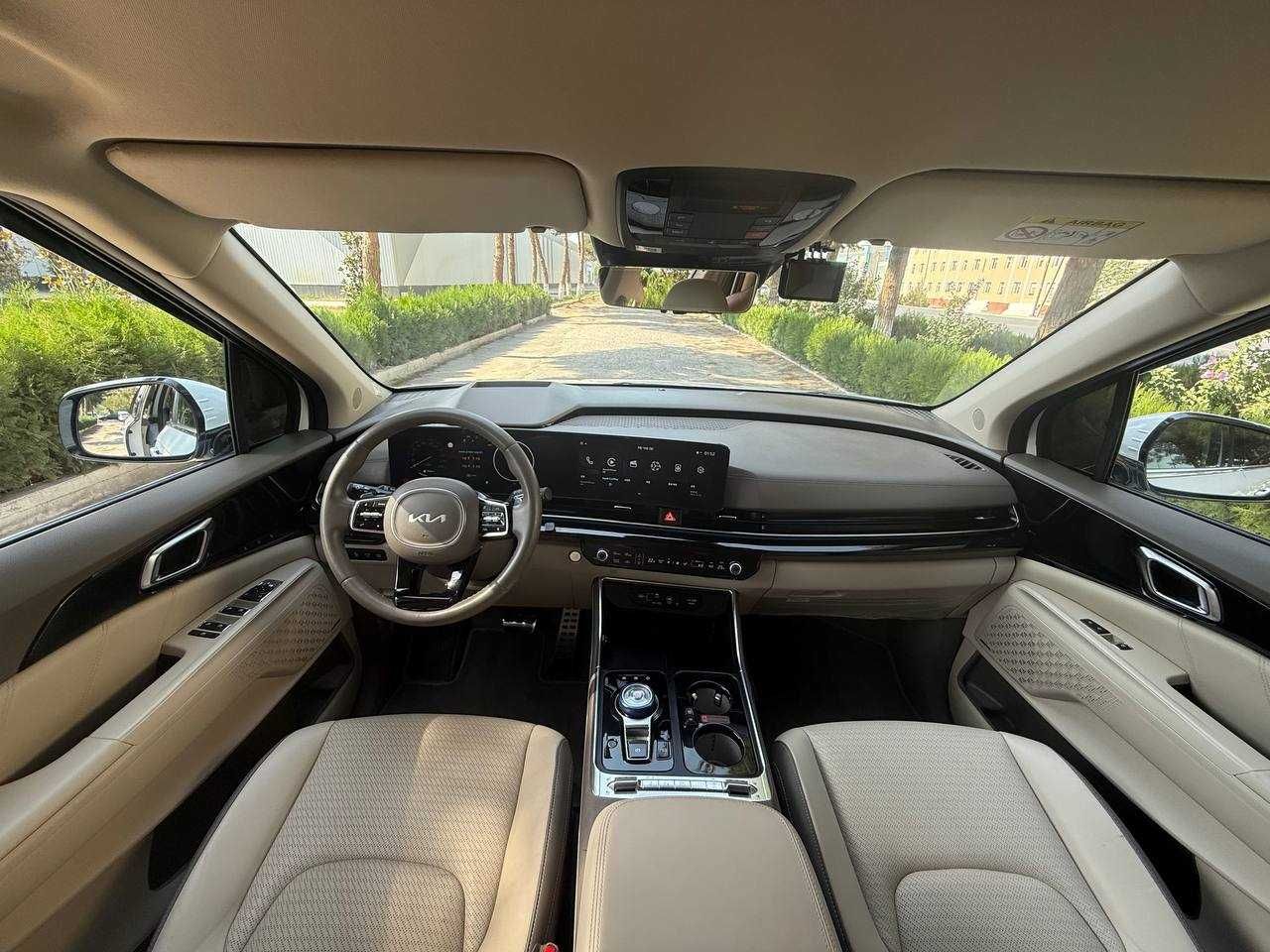 KIA CARNIVAL Hi Limousine 2024