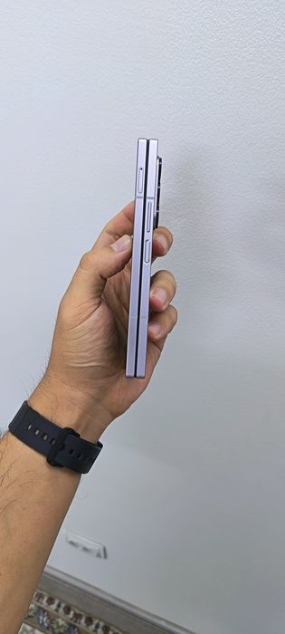 Galaxy Z fold 6 12/256 silver